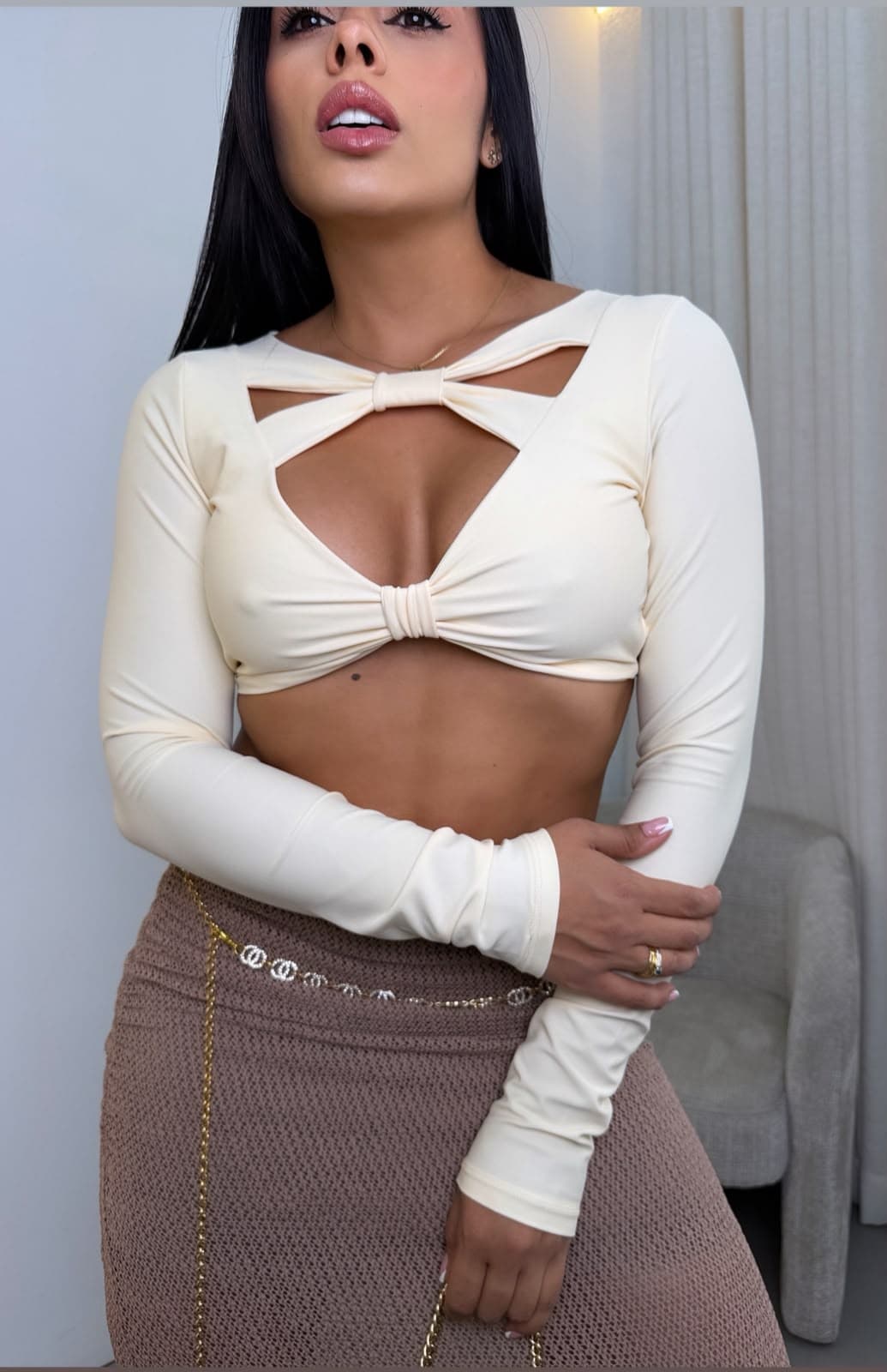 BLUSA COPAS AMARRE CUELLO en amarillo
